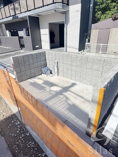 出屋敷駅 徒歩6分 3階の物件外観写真