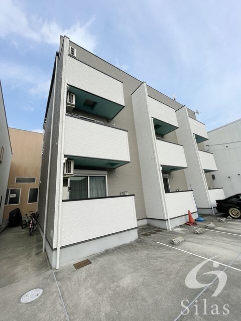 長瀬駅 徒歩11分 1階の物件外観写真