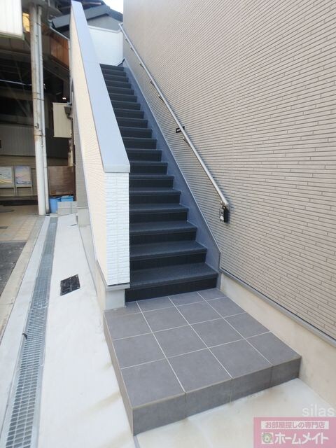 我孫子道駅 徒歩2分 2階の物件外観写真