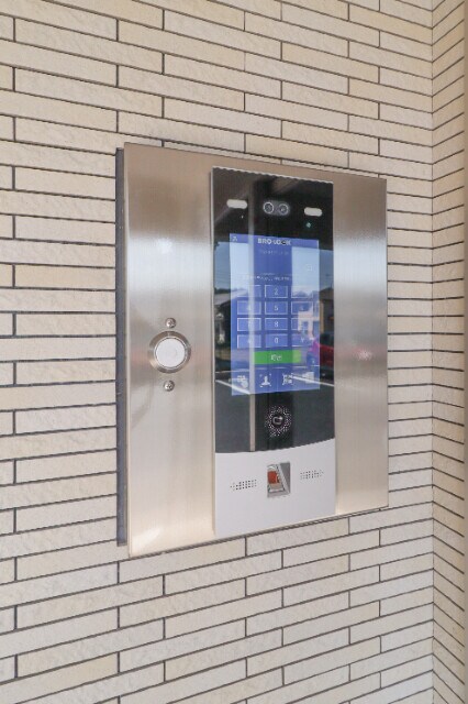 鶴田駅 バス19分  駒生運動公園下車：停歩2分 1階の物件外観写真