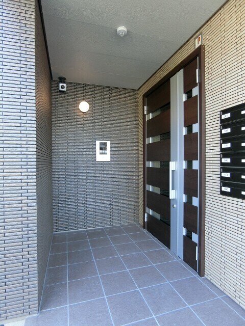 鶴田駅 バス6分  富士見小学校北口下車：停歩11分 3階の物件外観写真