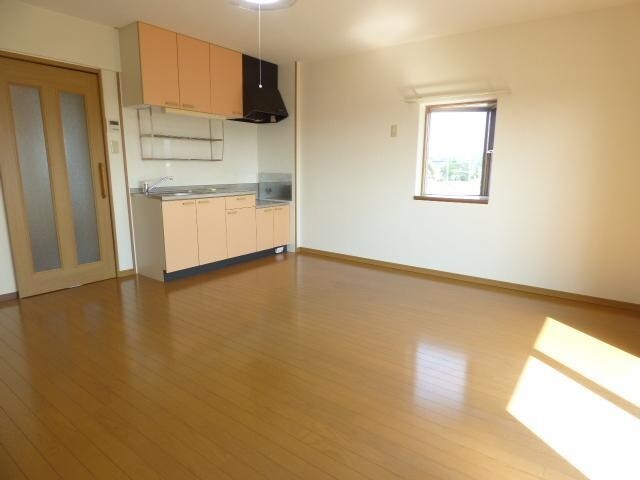 トレステーラ宇佐中央の物件内観写真