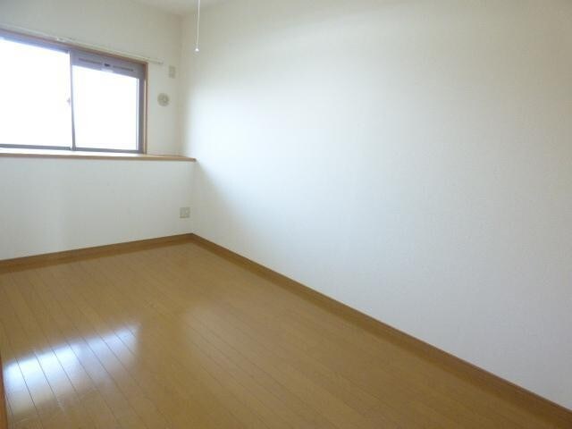 トレステーラ宇佐中央の物件内観写真