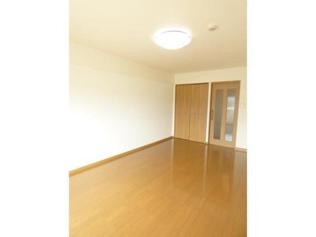 トレステーラ宇佐中央の物件内観写真