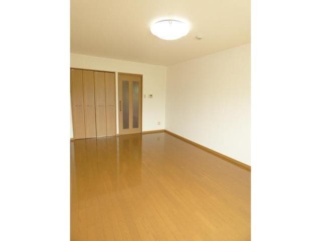 トレステーラ宇佐中央の物件内観写真