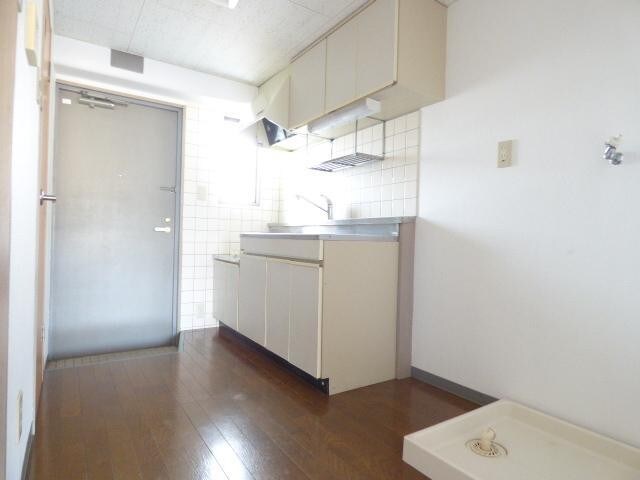 ＵＳＡ壱番館の物件内観写真