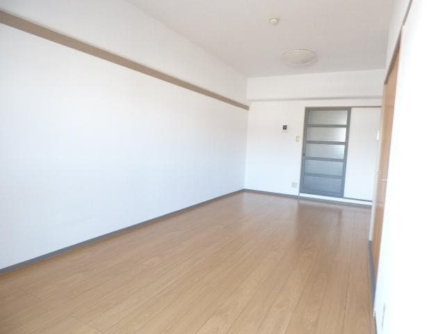 ＵＳＡ壱番館の物件内観写真