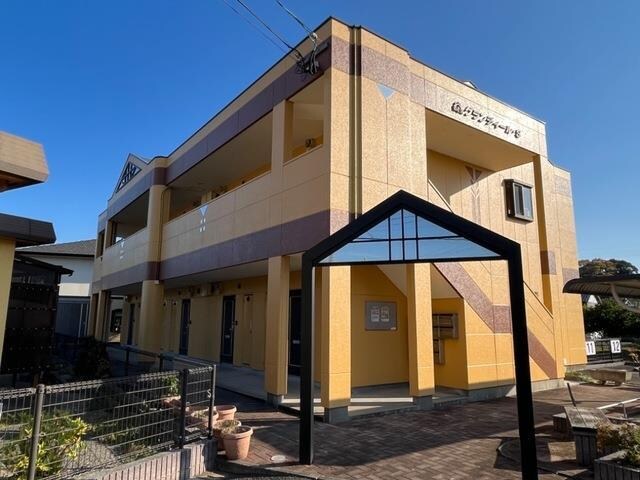 グランディール・Sの物件外観写真
