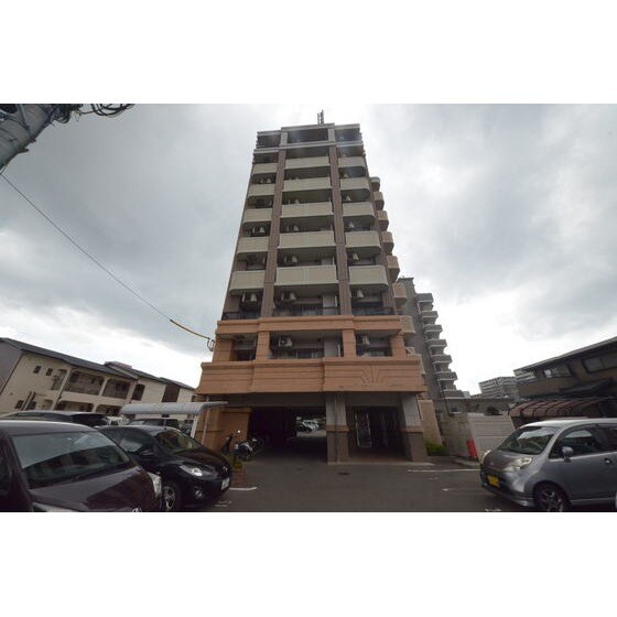 吉塚駅 徒歩10分 3階の物件外観写真