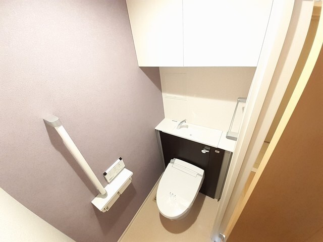 アンドーバーテラス識名の物件内観写真