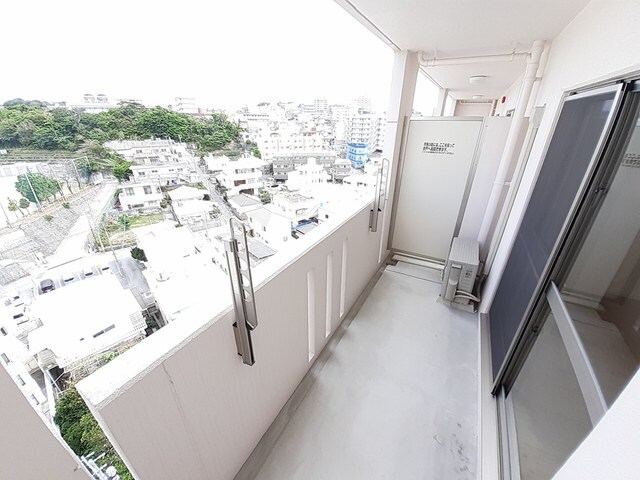 アンドーバーテラス識名の物件内観写真