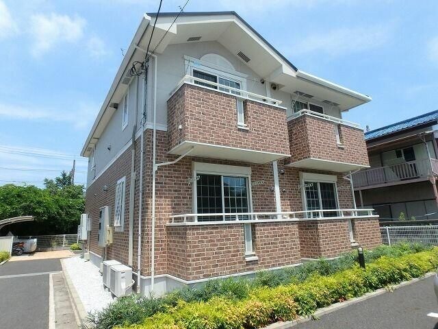 イーストヒルソレイユの物件外観写真