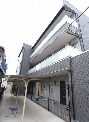 リブリ・クラージュの物件外観写真