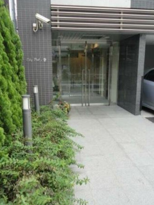 グロアール上尾の物件外観写真