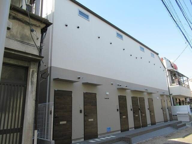 ラ セーヌ上中里の物件外観写真