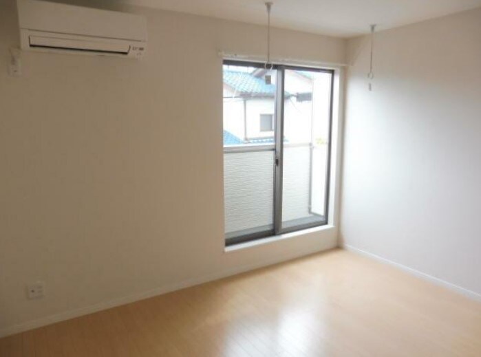 アズリア岩槻の物件内観写真