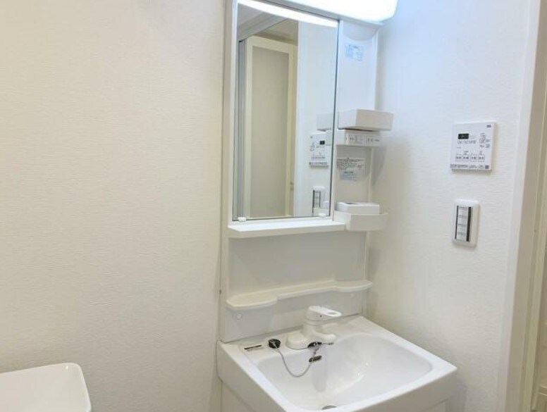 エンデカ東浦和の物件内観写真