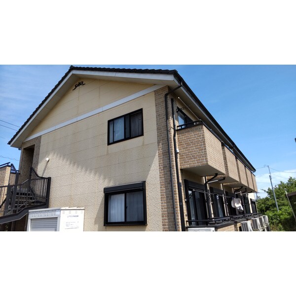 スリー・Ｗｏｏｄの物件外観写真