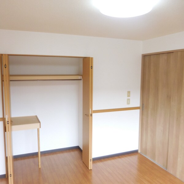 ピュアクレセントの物件内観写真