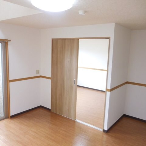 ピュアクレセントの物件内観写真