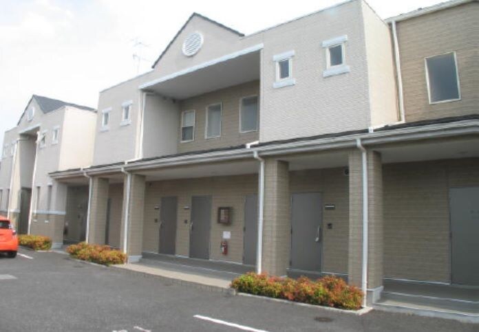 フローリッシュの物件外観写真