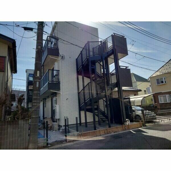 Ａｍｂｉｔｉｏｎ見沼の物件外観写真