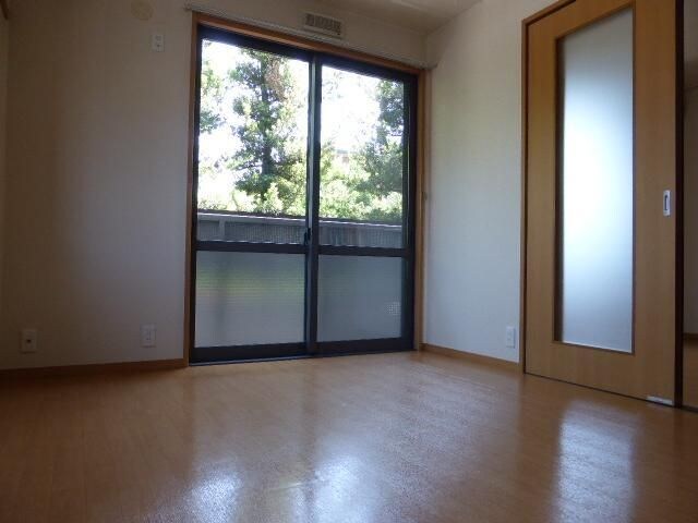 ルミエールＢ棟（さいたま市南区）の物件内観写真