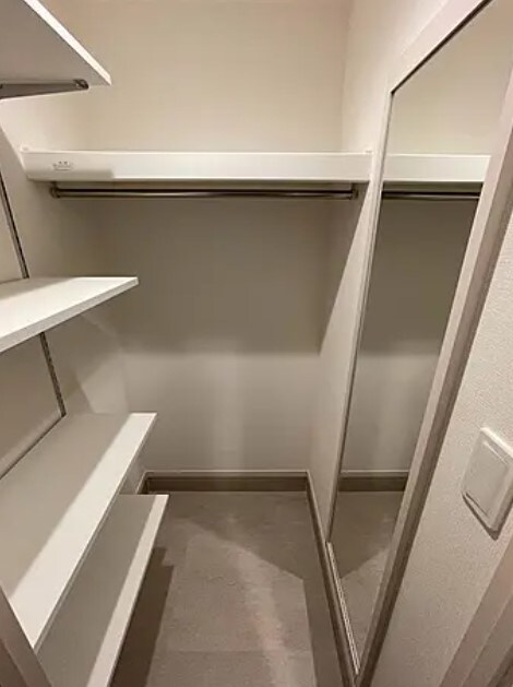 ホワイトオーキッドの物件内観写真