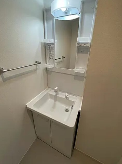 ホワイトオーキッドの物件内観写真