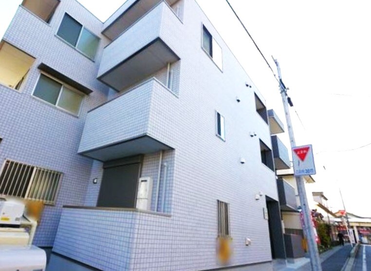 Aube鳩ヶ谷本町の物件外観写真