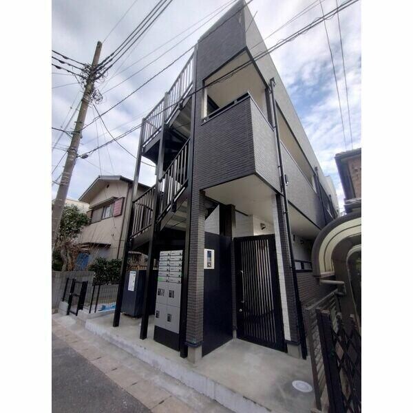 Ａｍｂｉｔｉｏｎ見沼の物件外観写真