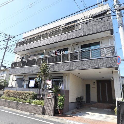 シャルマン東川口の物件外観写真