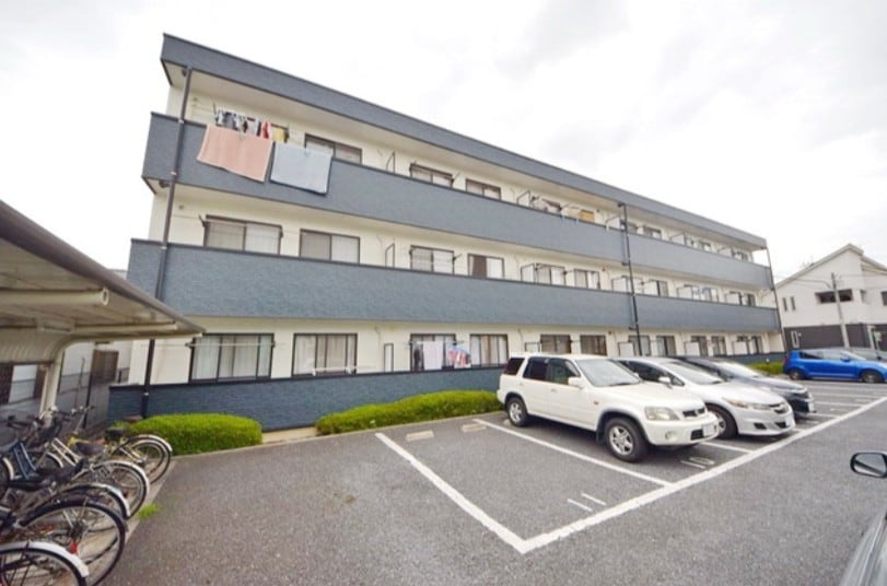 グランシャリオの物件外観写真