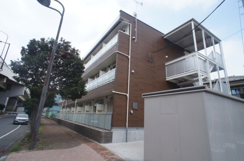 リブリ・ローヌの物件外観写真