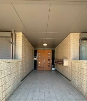 アーバン上小の物件外観写真