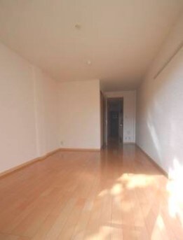 アーバン上小の物件内観写真