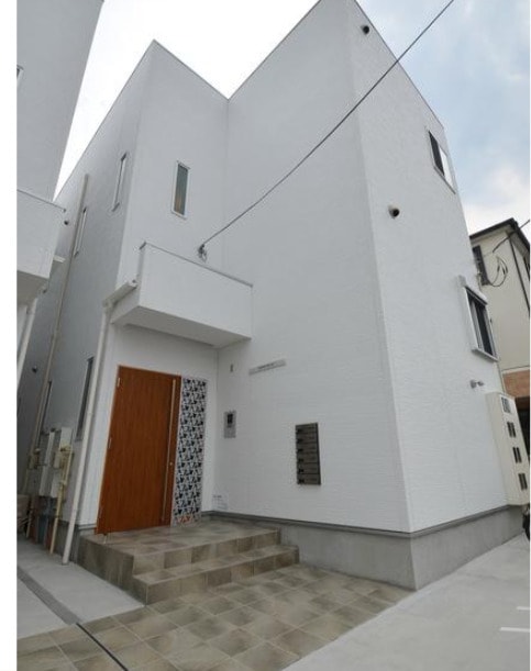 RIZEST HILLSの物件外観写真