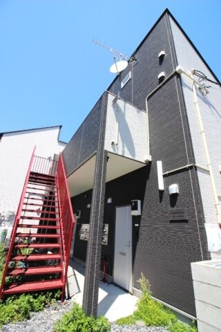 Grand Studio 中浦和の物件外観写真