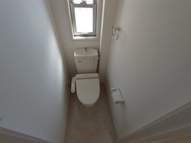 クレインビル小戸の物件内観写真