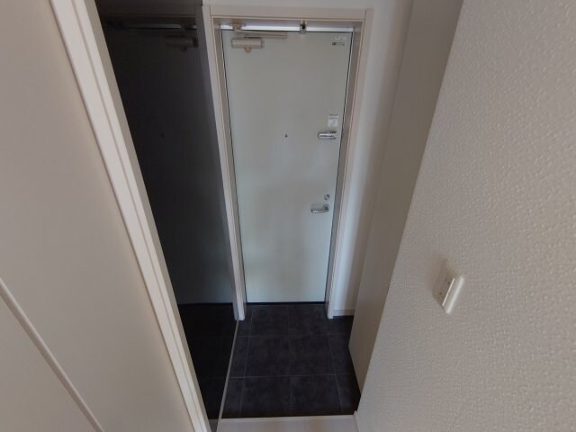 クレインビル小戸の物件内観写真