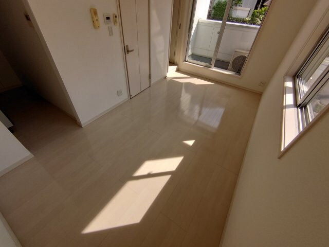 クレインビル小戸の物件内観写真