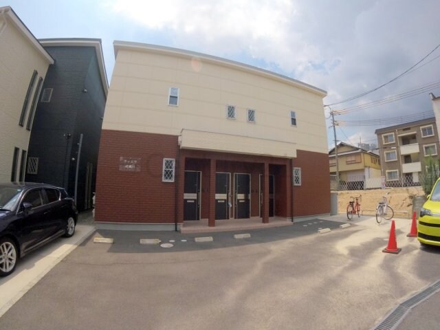 ティエラ逆瀬川の物件外観写真