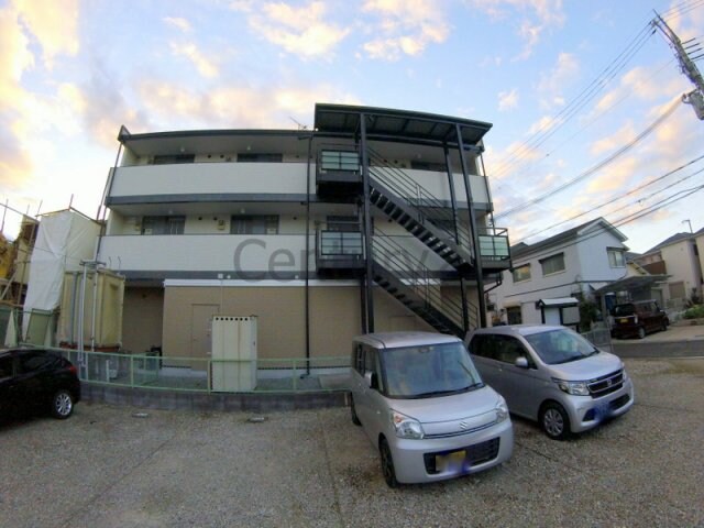 ルナピエーナ3の物件外観写真