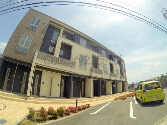 グラシア池尻の物件外観写真