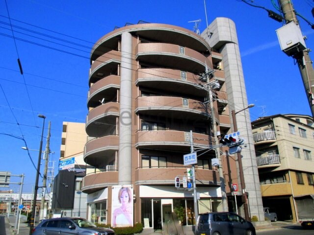 メゾンクレールの物件外観写真