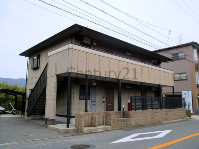 ルミエール鴬の森の物件外観写真