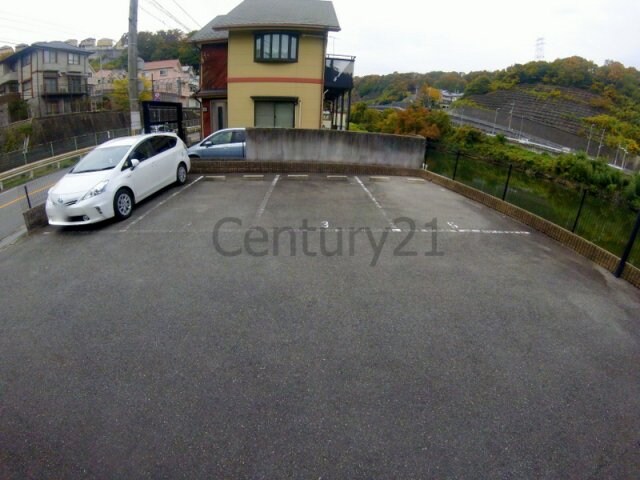 ルミエール鴬の森の物件外観写真