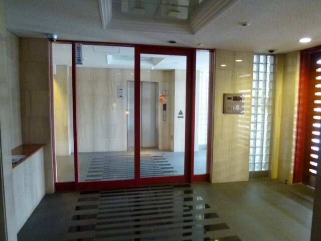 グランドール宝塚の物件外観写真