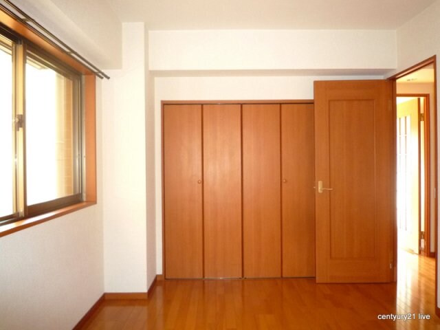 グランドール宝塚の物件内観写真