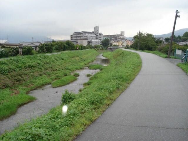 ロイヤル伊丹の物件外観写真